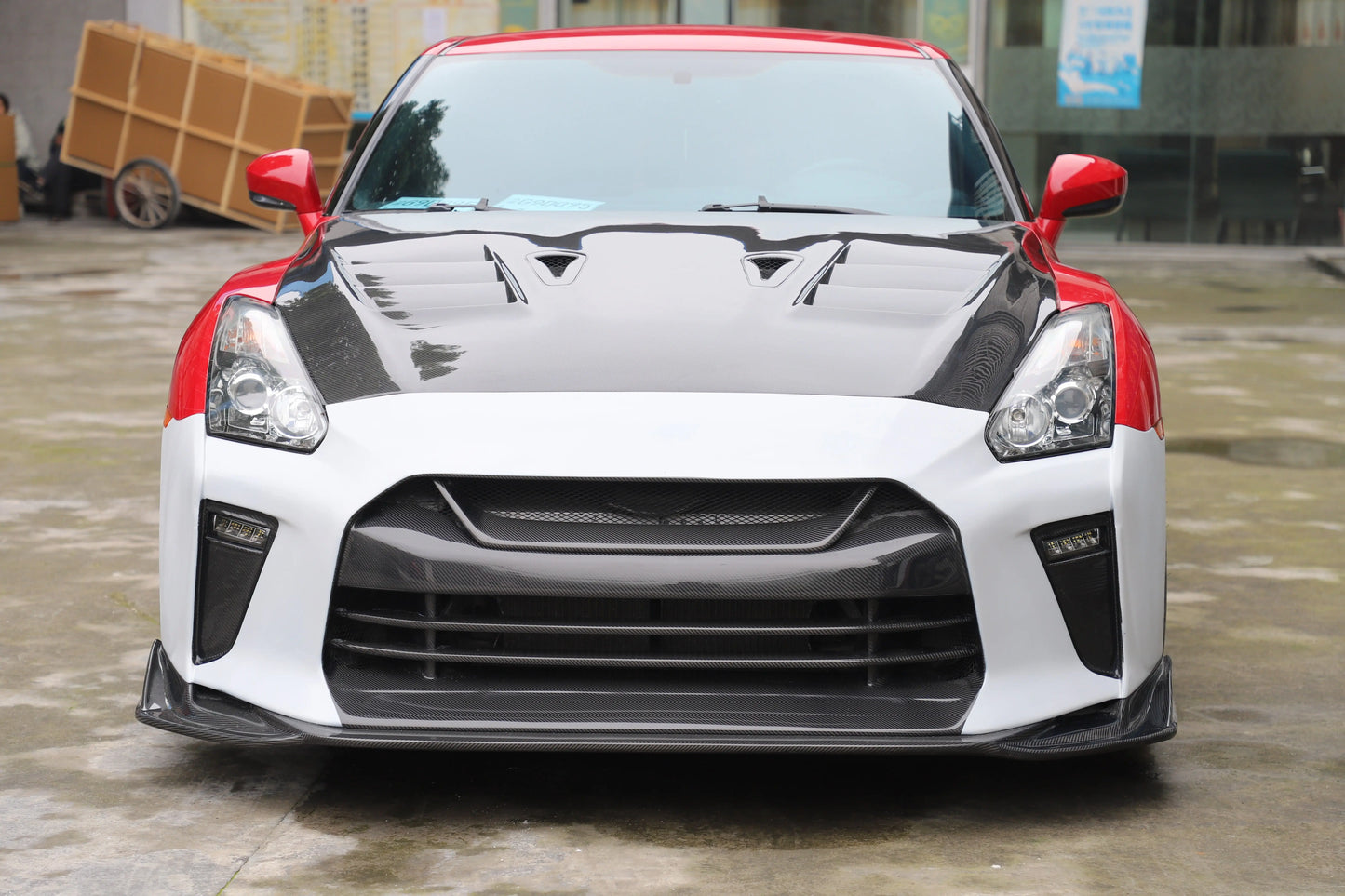 Nissan GTR R35 Facelift to 2018-Style Body Kit