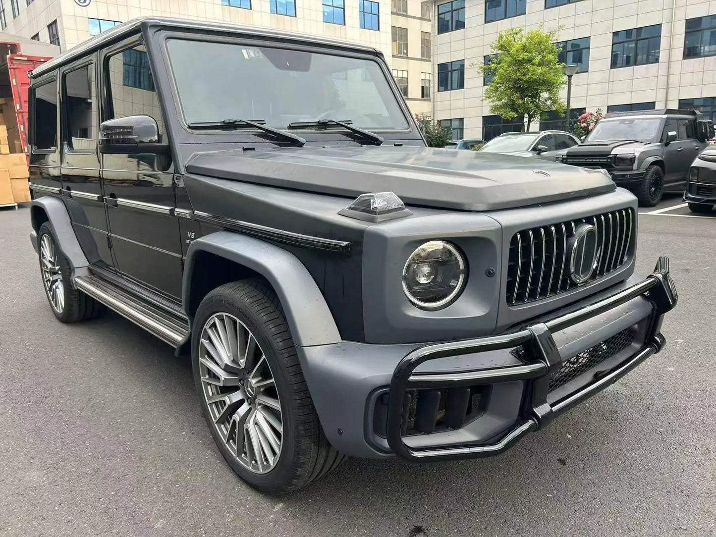 Mercedes Benz G-Class to 2025 G63 W465 Facelift Body Kit