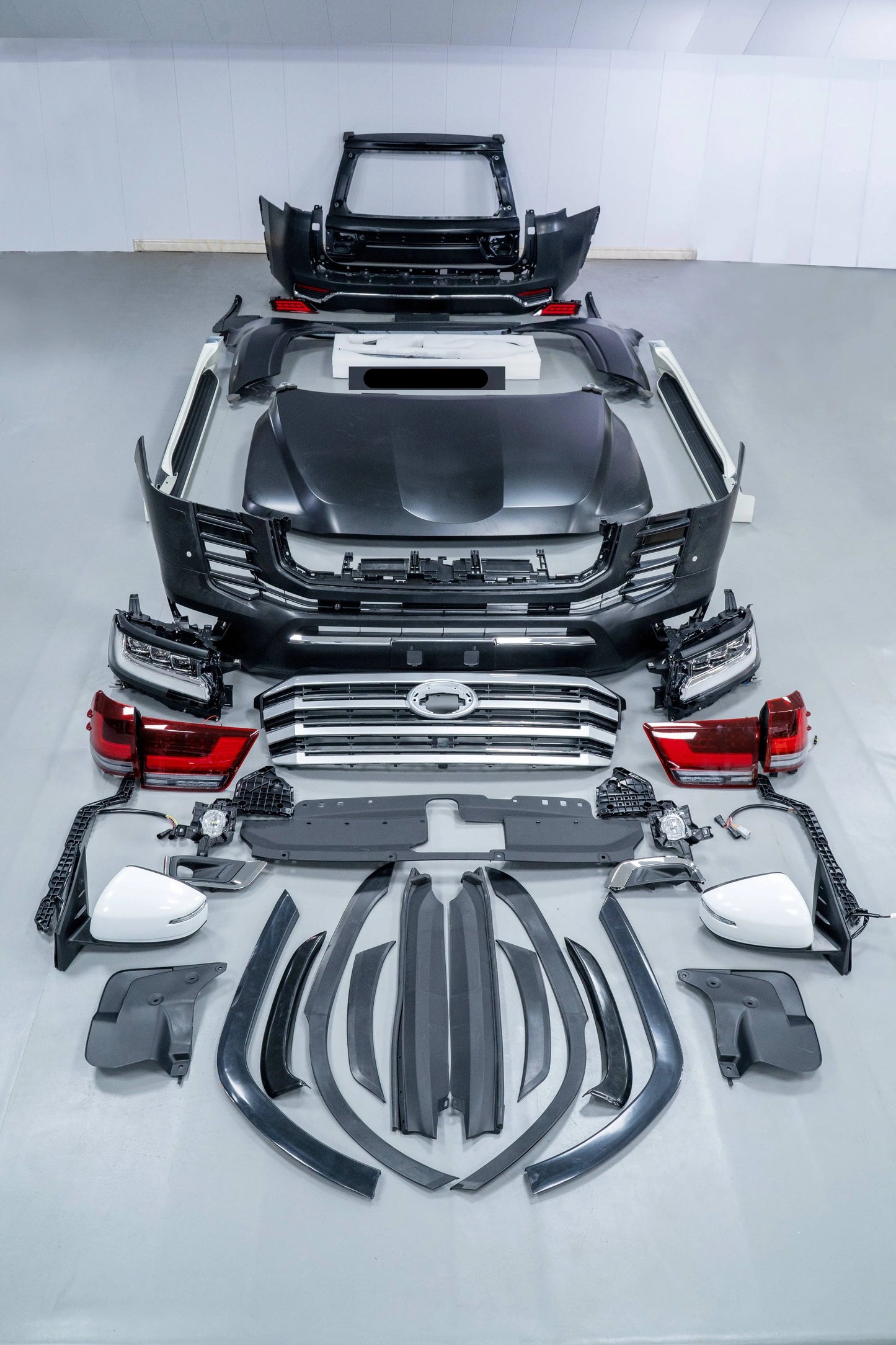 Toyota Land Cruiser LC200 to LC300 Facelift Body Kit