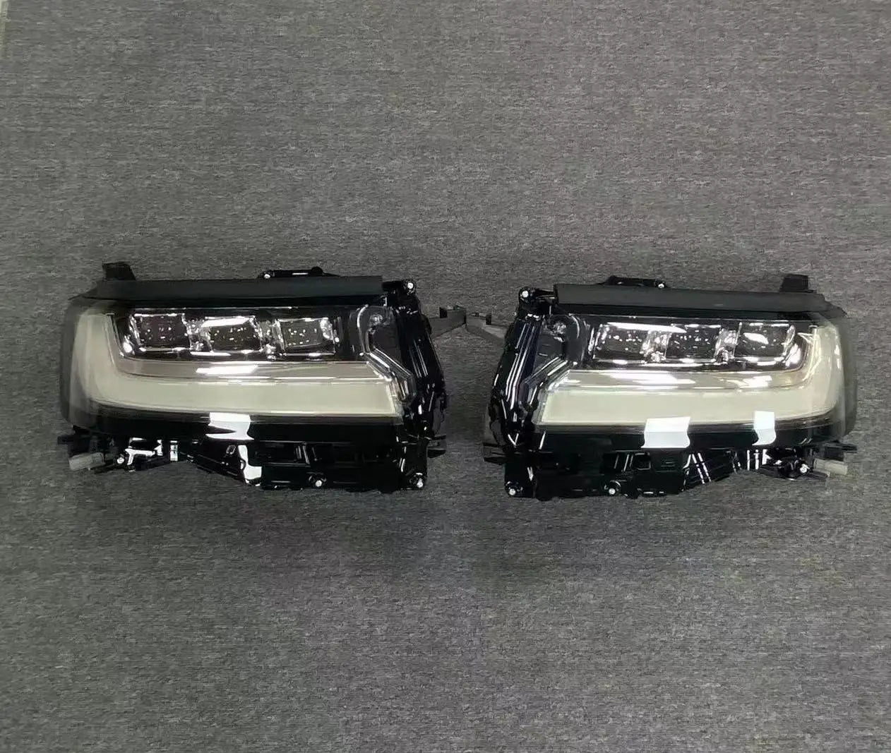 Toyota Land Cruiser LC200 to LC300 Facelift Body Kit