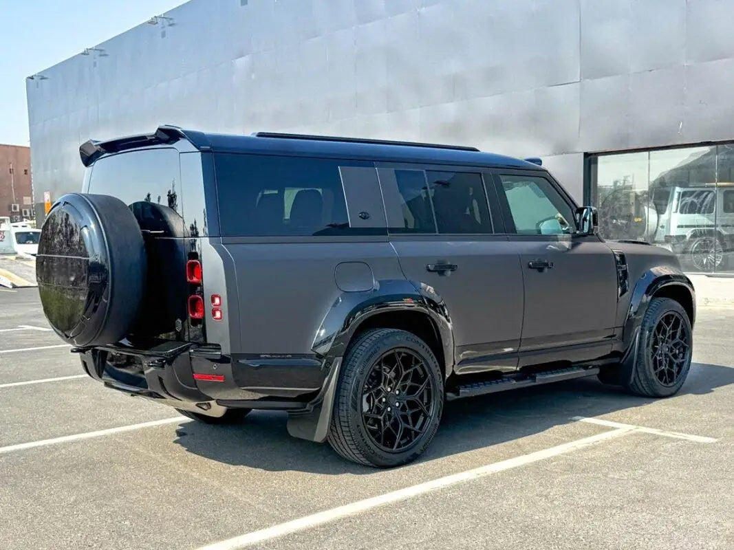 Land Rover Defender 110 Urban-Style Body Kit