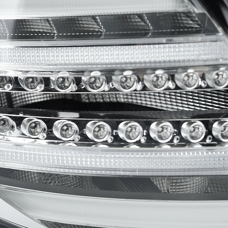 Mercedes-Benz C-Class W204 Clear LED Taillights