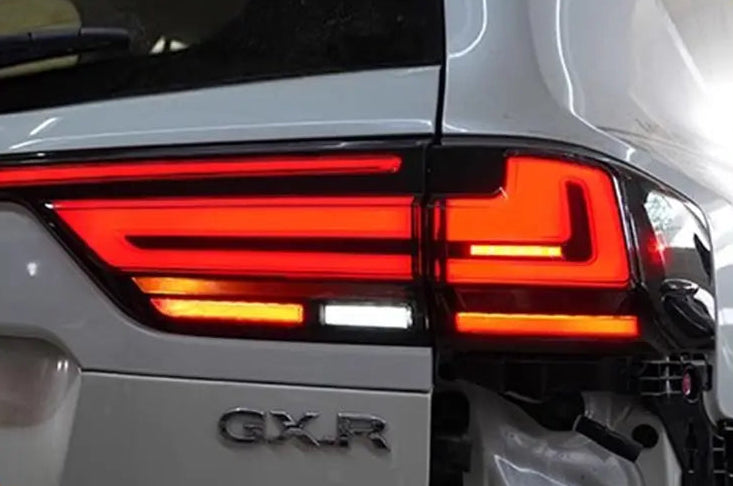 Toyota Land Cruiser LC300 LX-Style LED Taillights
