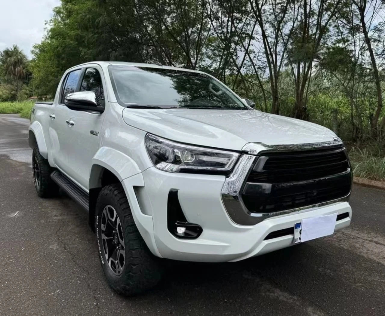 Toyota Hilux GR Wide-body Wheel Arch Kit